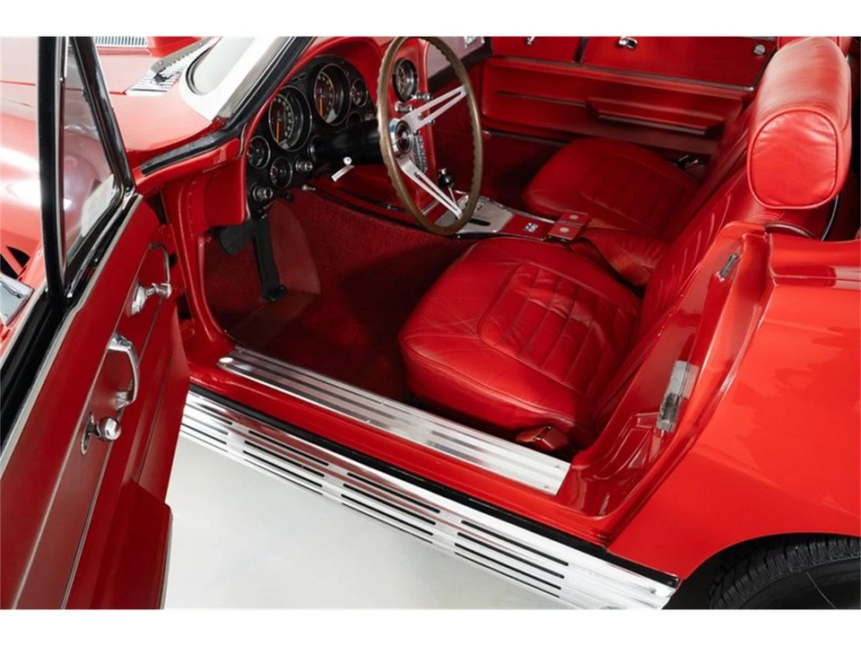 1966 Chevrolet Corvette C2 - Image 21 of 31