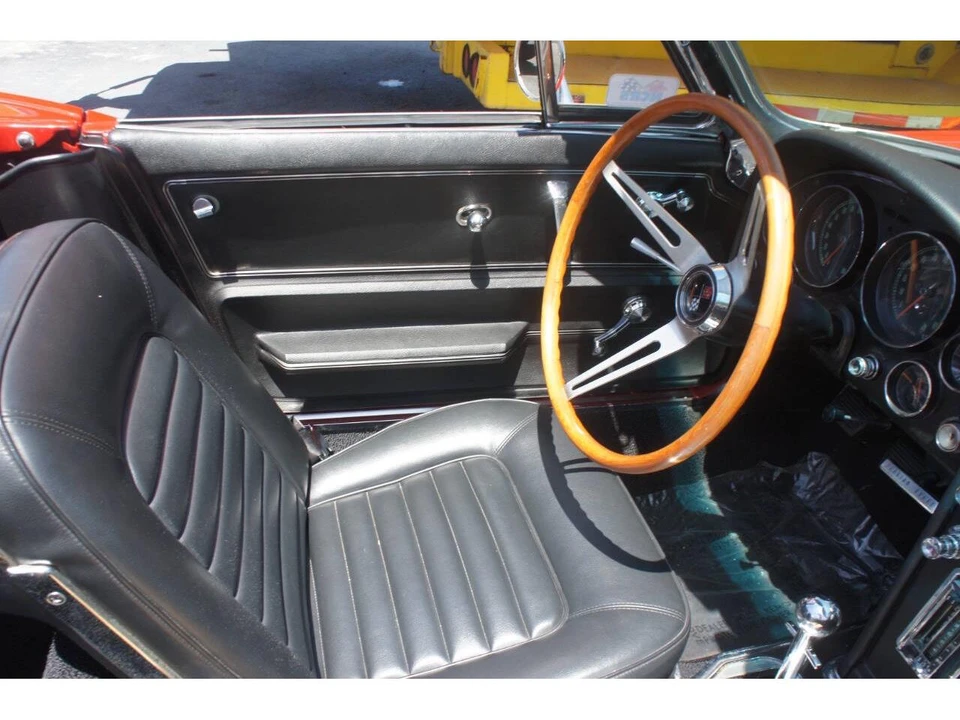 1966 Chevrolet Corvette C2 - Image 18 of 31