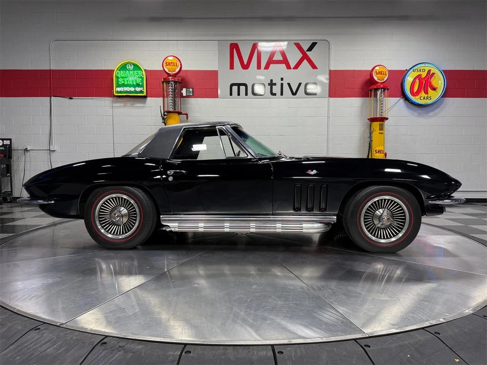 1966 Chevrolet Corvette C2 - Image 15 of 31