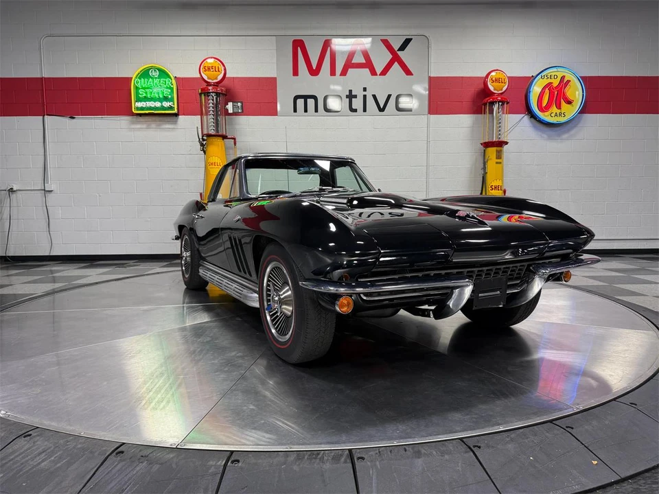 1966 Chevrolet Corvette C2 - Image 17 of 31