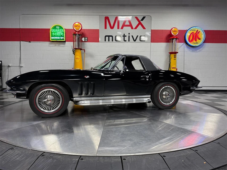 1966 Chevrolet Corvette C2 - Image 8 of 31
