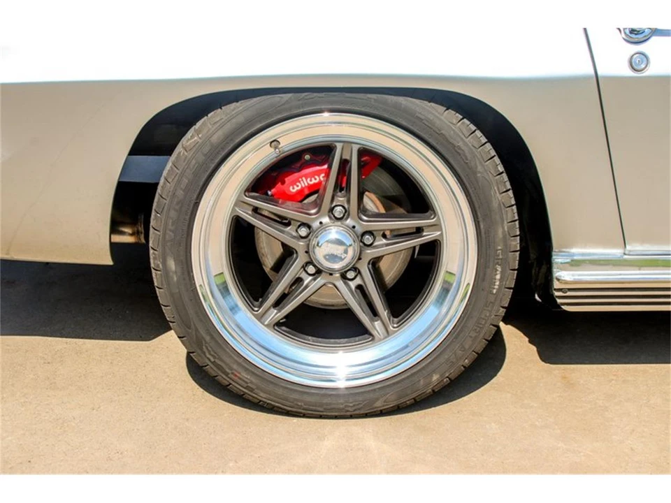 1966 Chevrolet Corvette C2 - Image 15 of 31