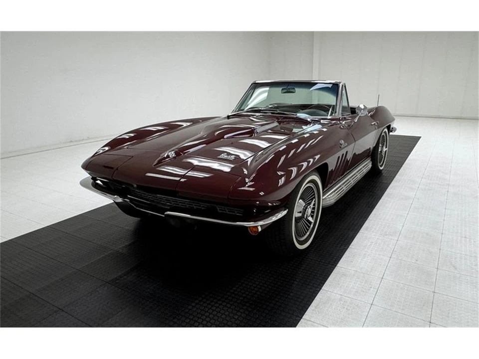 1966 Chevrolet Corvette C2 - Image 2 of 31