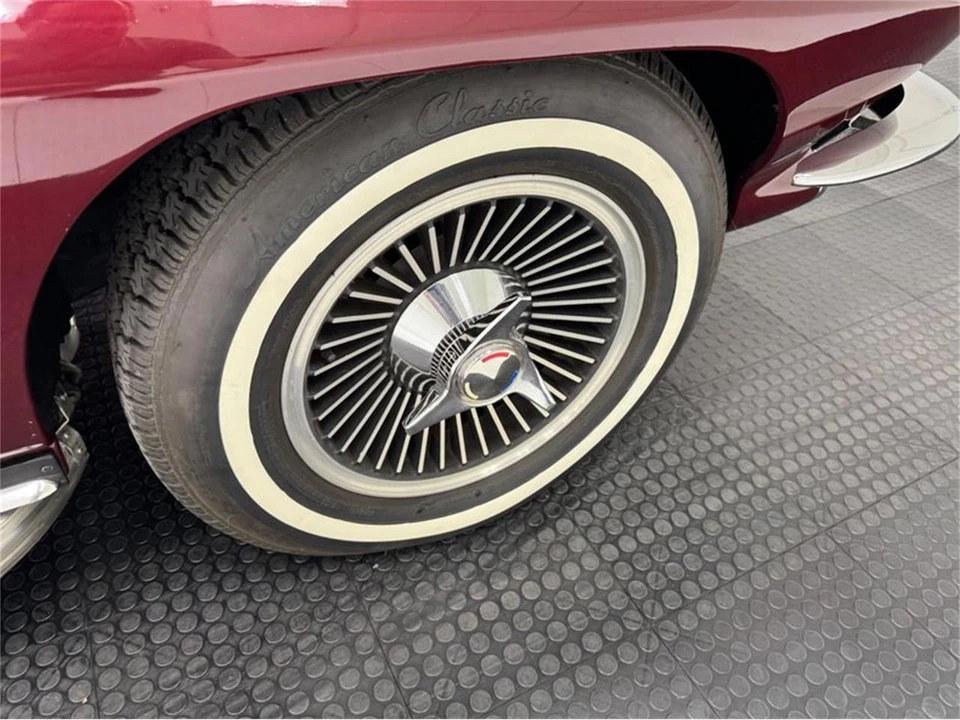1966 Chevrolet Corvette C2 - Image 28 of 31