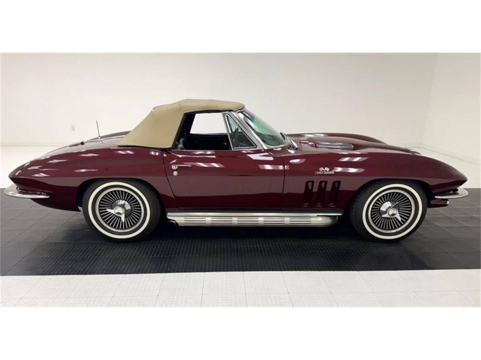 1966 Chevrolet Corvette C2 - Image 9 of 31