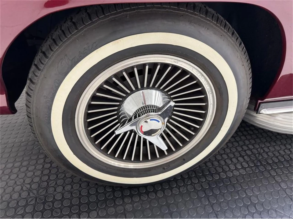 1966 Chevrolet Corvette C2 - Image 15 of 31