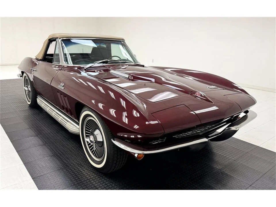 1966 Chevrolet Corvette C2 - Image 10 of 31