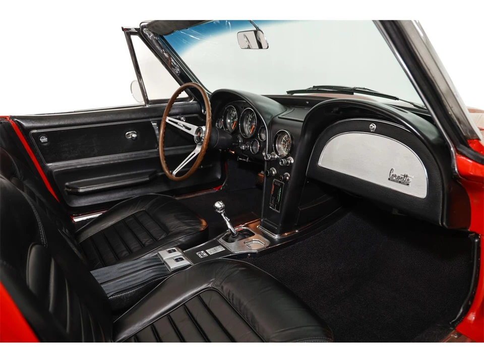 1966 Chevrolet Corvette C2 - Image 17 of 31