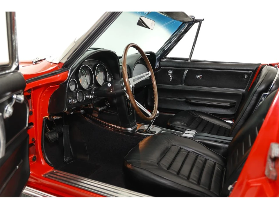 1966 Chevrolet Corvette C2 - Image 14 of 31