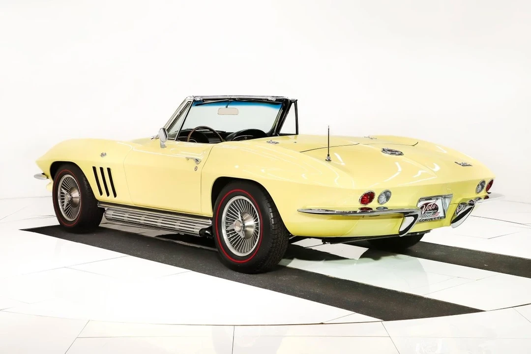 1966 Chevrolet Corvette C2 - Image 6 of 12