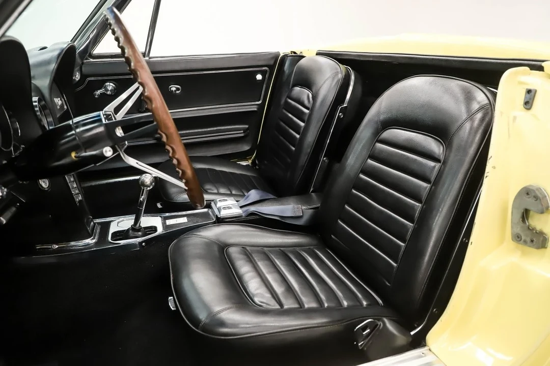 1966 Chevrolet Corvette C2 - Image 11 of 12