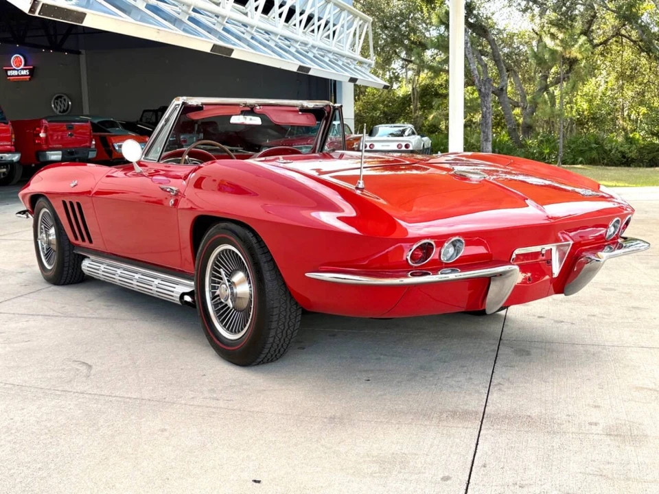 1966 Chevrolet Corvette C2 - Image 9 of 12