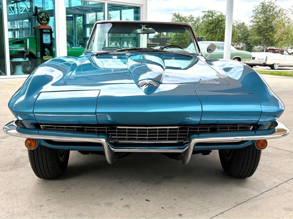 1966 Chevrolet Corvette C2 - Image 2 of 31