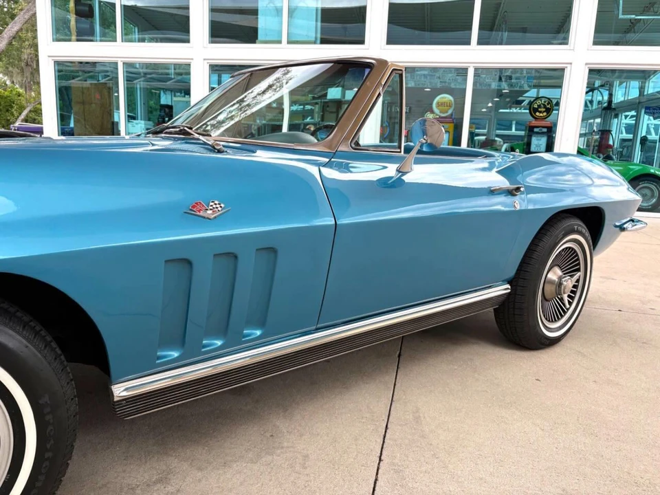 1966 Chevrolet Corvette C2 - Image 14 of 31