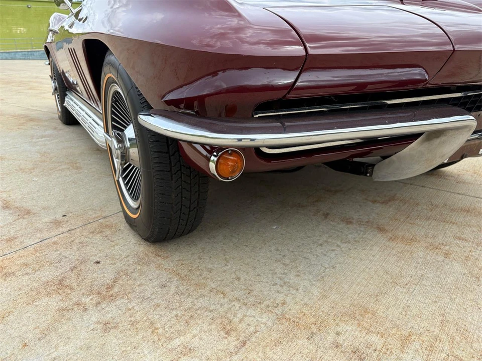 1966 Chevrolet Corvette C2 - Image 14 of 31