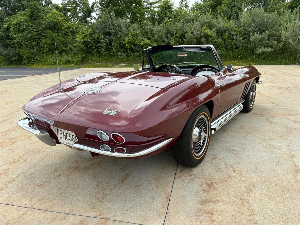 1966 Chevrolet Corvette C2 - Image 5 of 31
