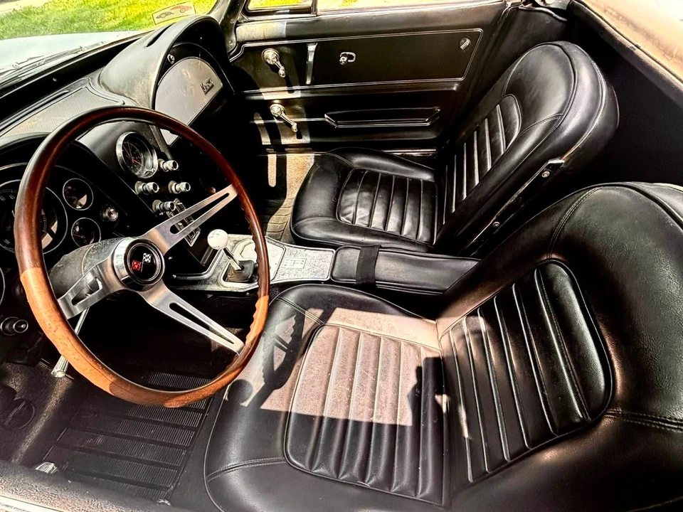 1966 Chevrolet Corvette C2 - Image 20 of 31