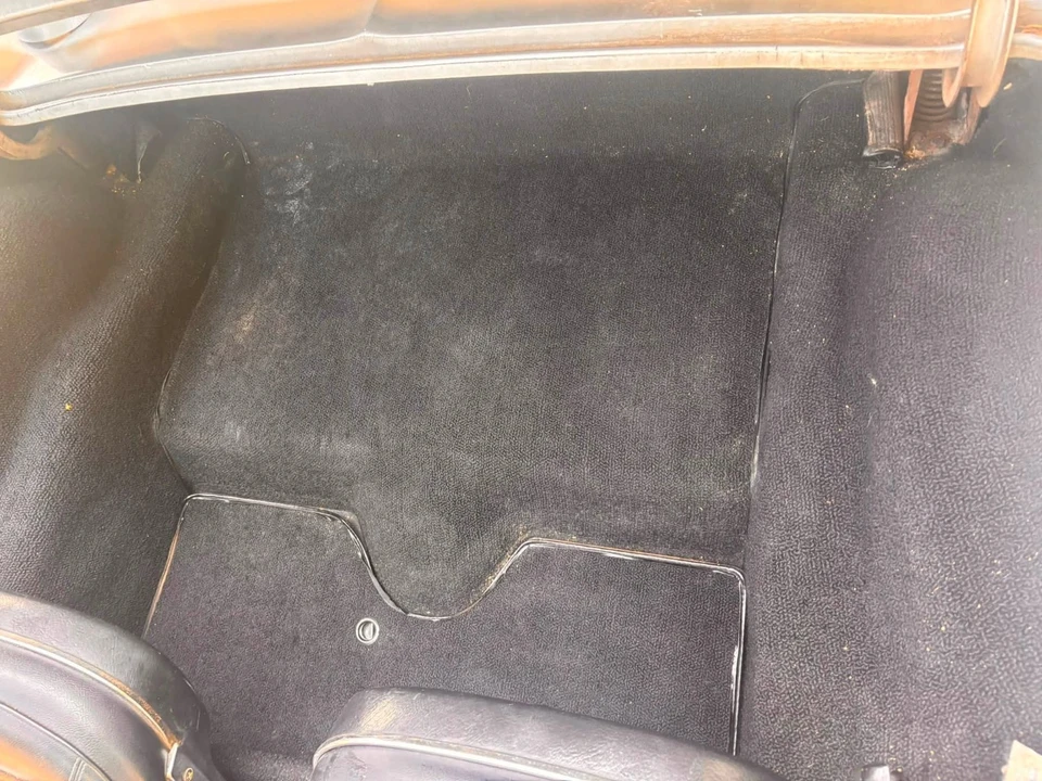 1966 Chevrolet Corvette C2 - Image 22 of 31