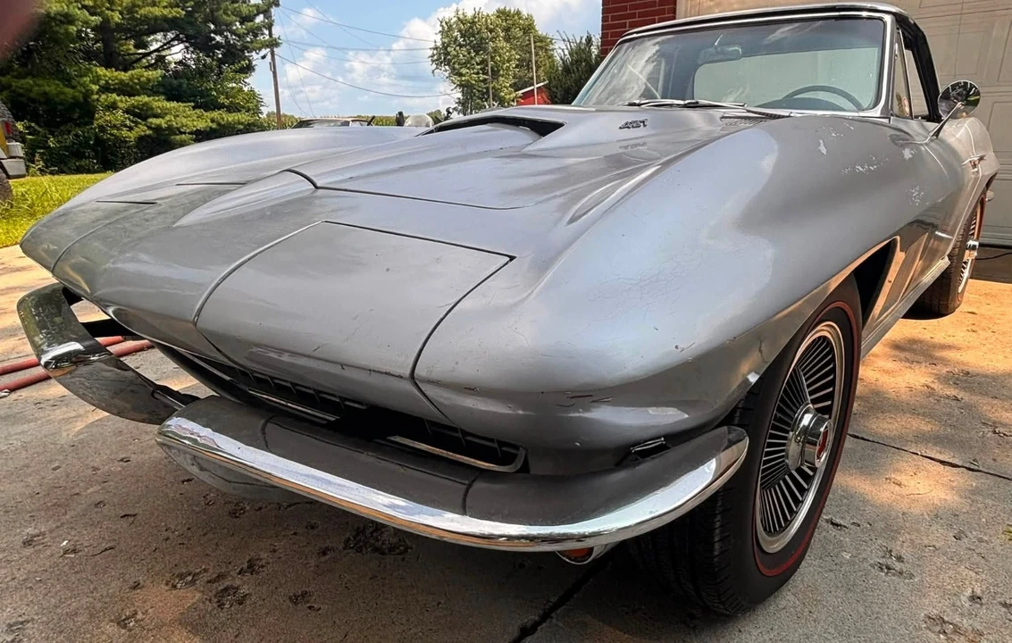 1966 Chevrolet Corvette C2 - Image 3 of 31