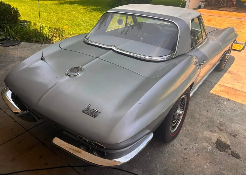 1966 Chevrolet Corvette C2 - Image 11 of 31