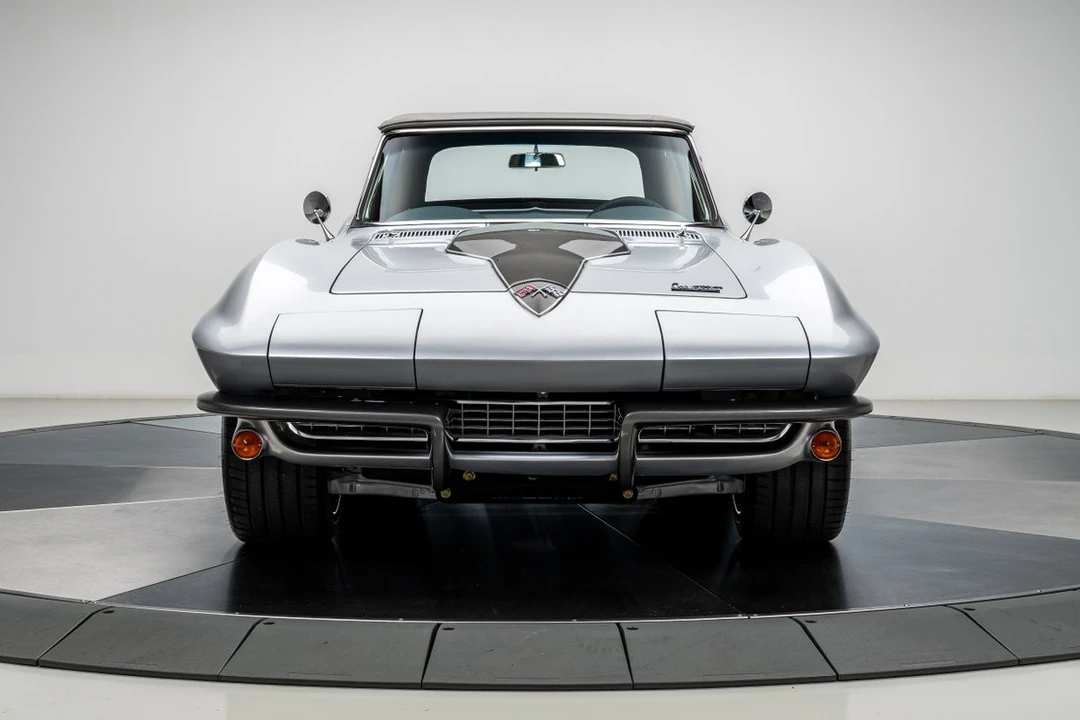 1966 Chevrolet Corvette C2 - Image 9 of 21
