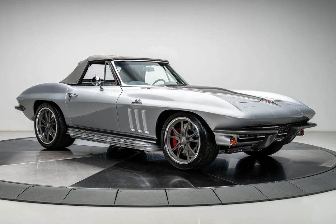 1966 Chevrolet Corvette C2 - Image 11 of 21