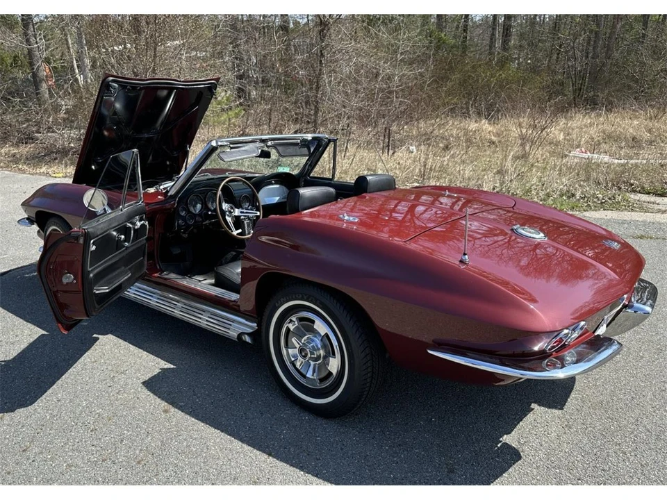 1966 Chevrolet Corvette C2 - Image 29 of 31
