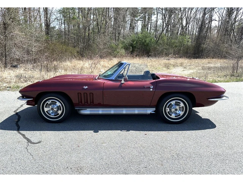 1966 Chevrolet Corvette C2 - Image 30 of 31