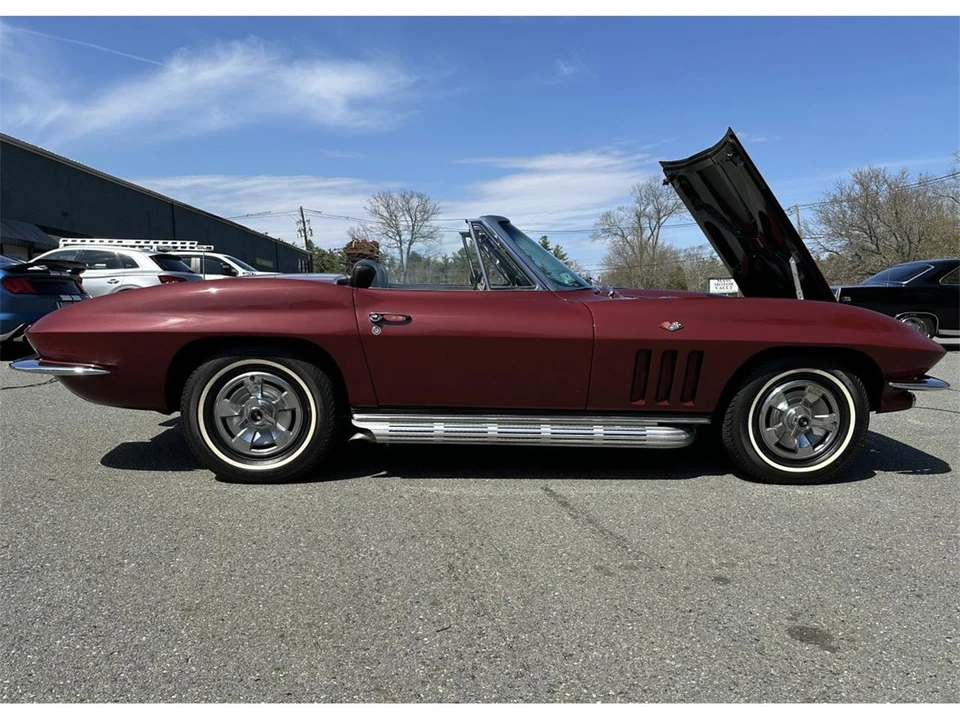 1966 Chevrolet Corvette C2 - Image 16 of 31