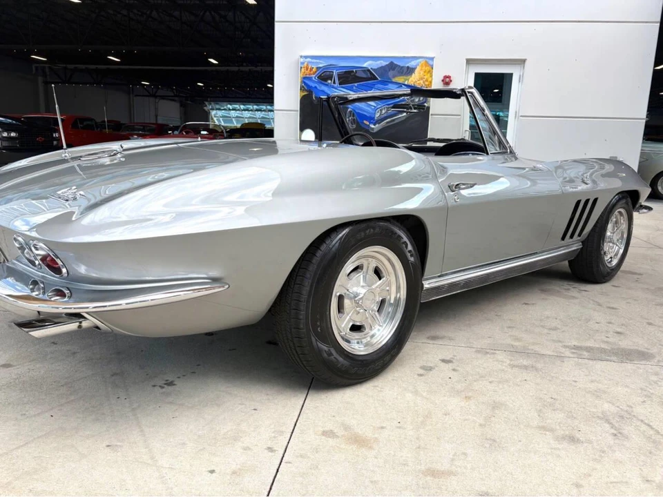 1966 Chevrolet Corvette C2 - Image 16 of 31