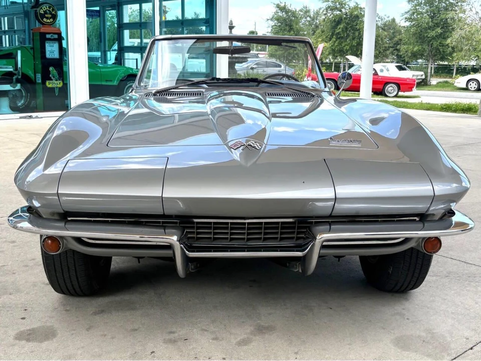 1966 Chevrolet Corvette C2 - Image 2 of 31