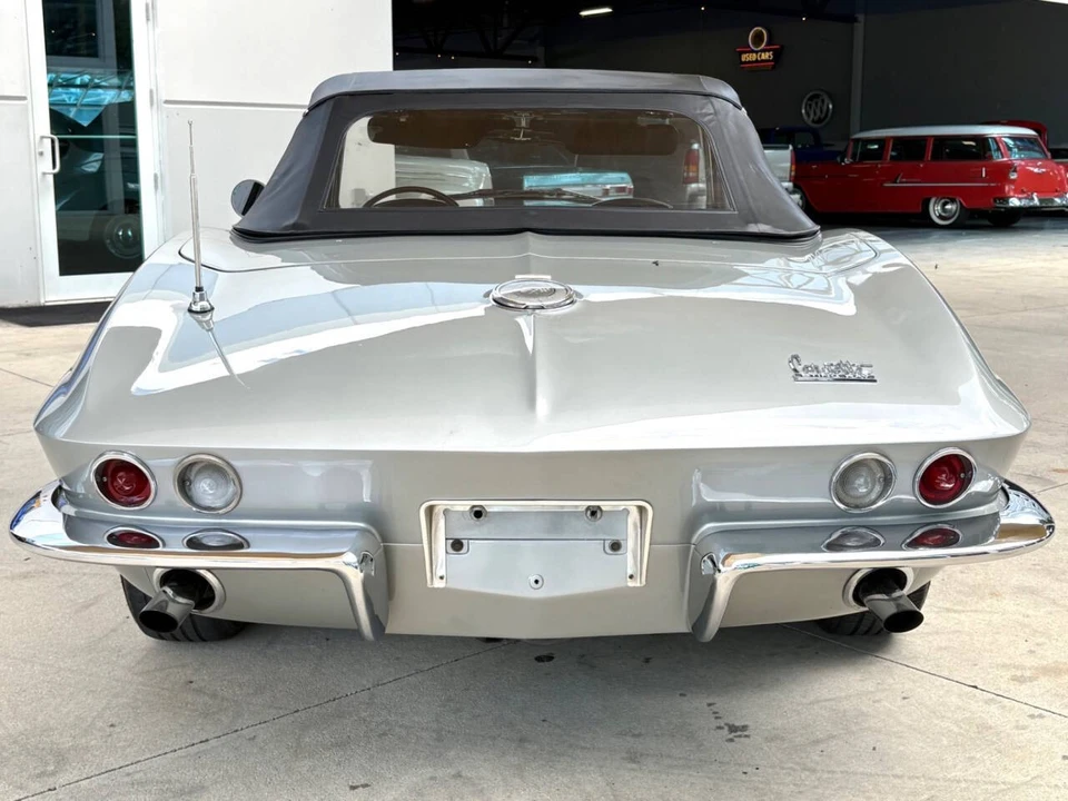 1966 Chevrolet Corvette C2 - Image 22 of 31