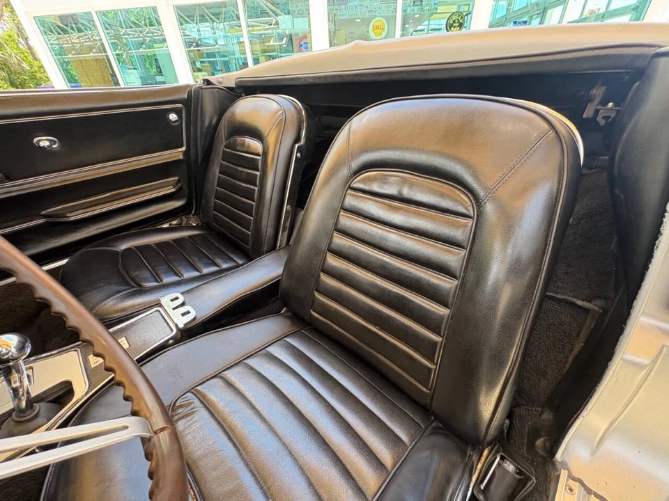 1966 Chevrolet Corvette C2 - Image 30 of 31