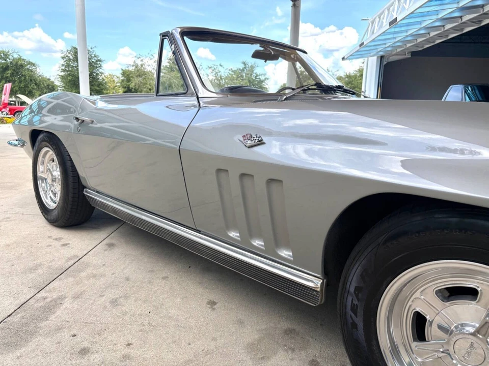 1966 Chevrolet Corvette C2 - Image 18 of 31