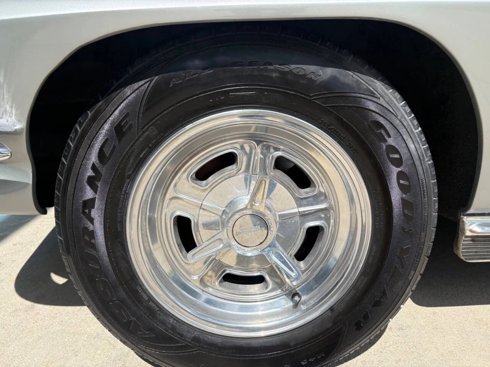 1966 Chevrolet Corvette C2 - Image 26 of 31