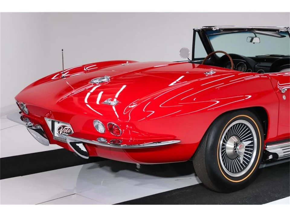 1966 Chevrolet Corvette C2 - Image 18 of 31