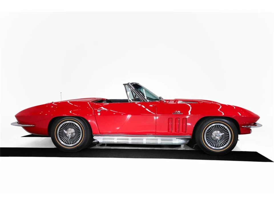 1966 Chevrolet Corvette C2 - Image 15 of 31