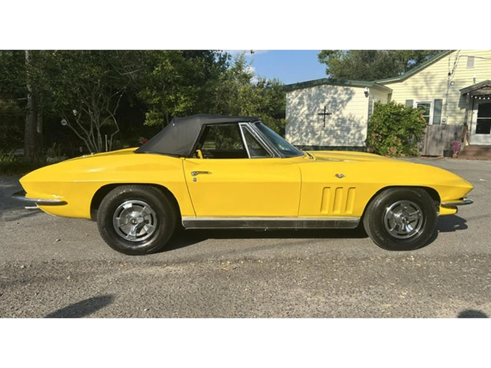 1966 Chevrolet Corvette C2 - Image 4 of 8