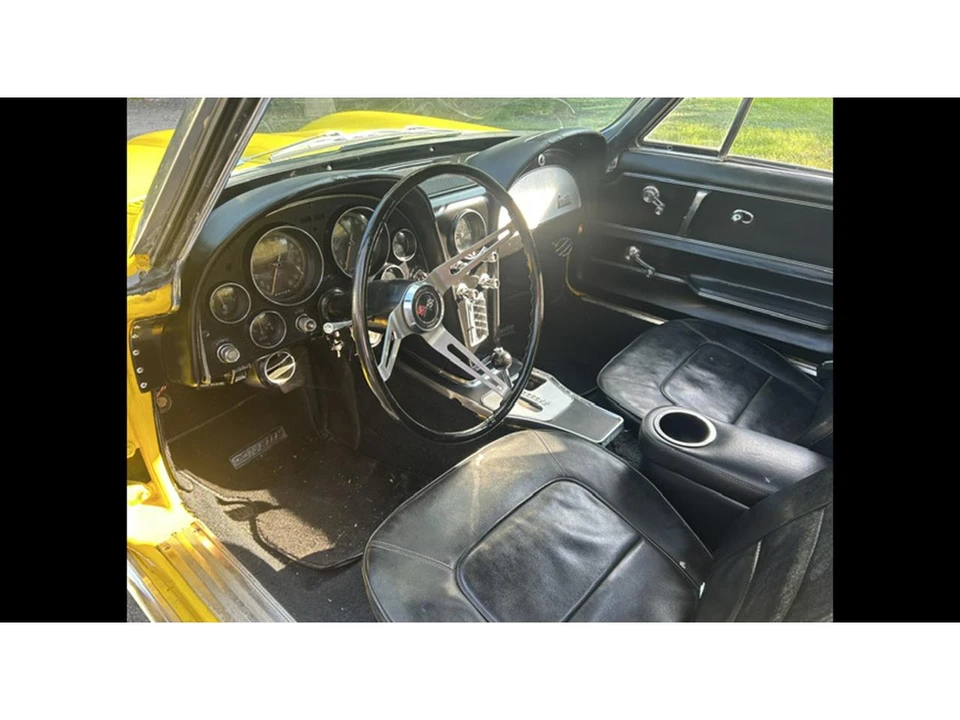 1966 Chevrolet Corvette C2 - Image 7 of 8