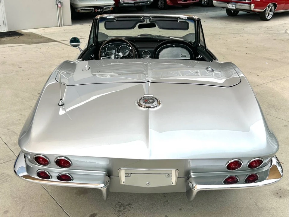 1966 Chevrolet Corvette C2 - Image 4 of 12