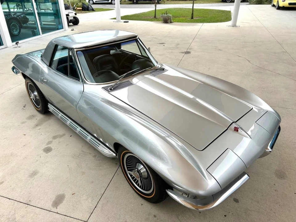 1966 Chevrolet Corvette C2 - Image 7 of 12