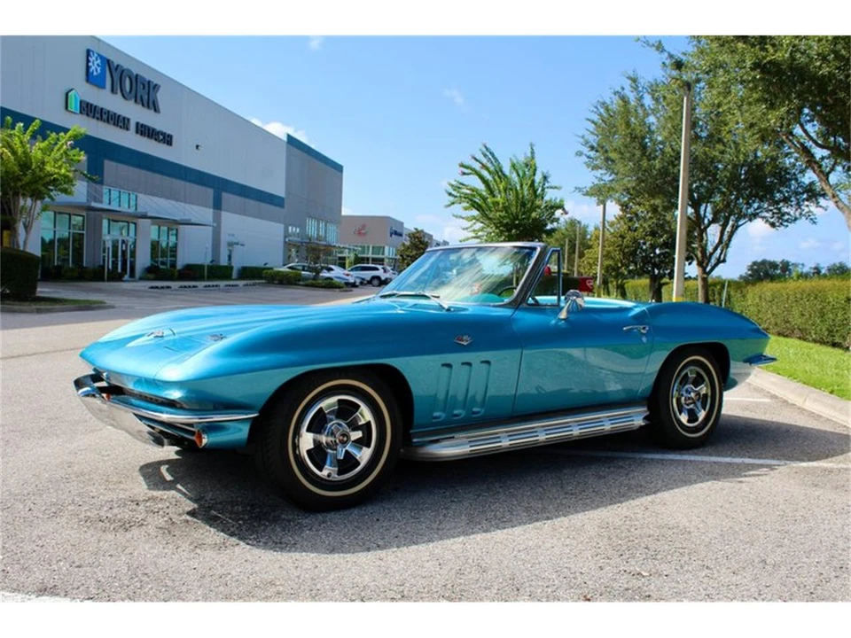 1966 Chevrolet Corvette C2 - Image 7 of 31