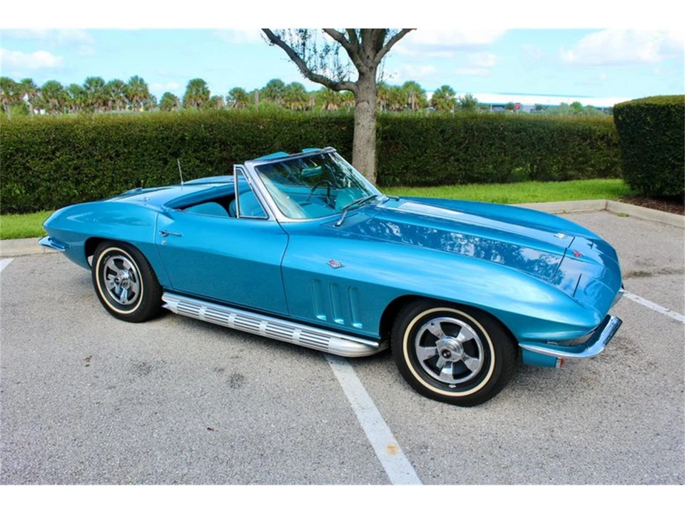 1966 Chevrolet Corvette C2 - Image 17 of 31