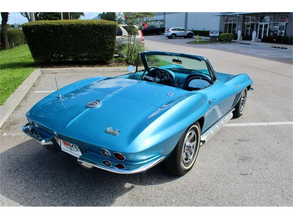 1966 Chevrolet Corvette C2 - Image 14 of 31
