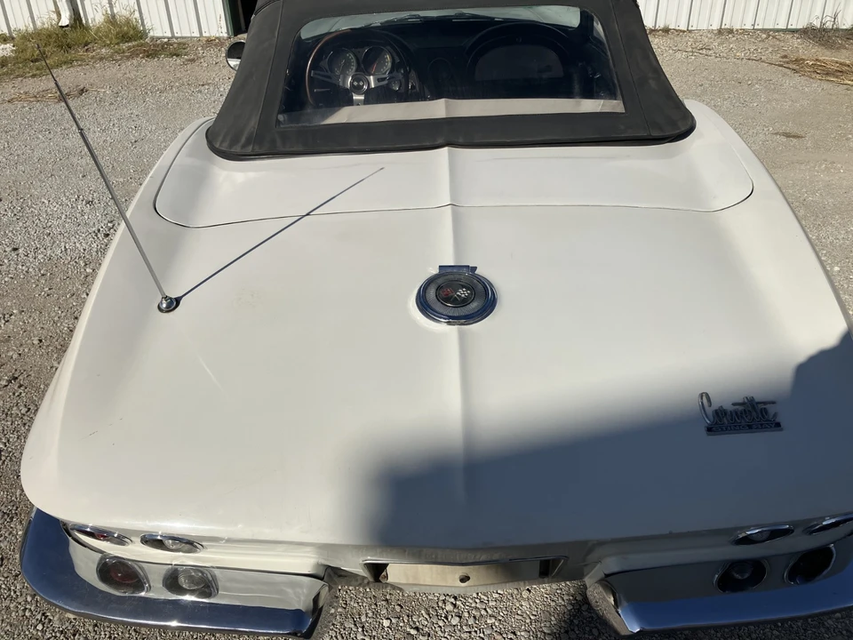 1966 Chevrolet Corvette C2 - Image 10 of 21