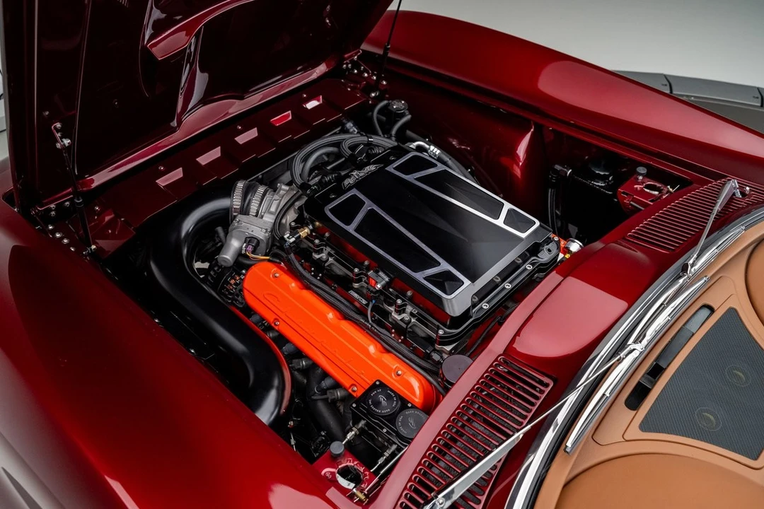 1966 Chevrolet Corvette C2 - Image 2 of 31