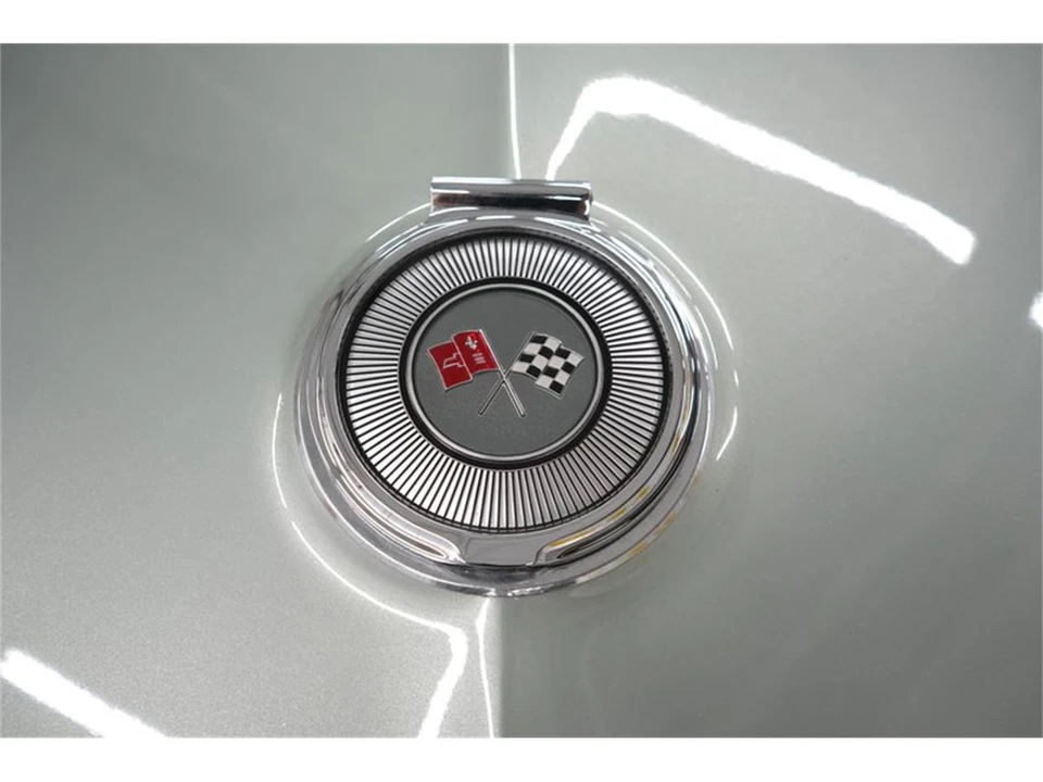 1966 Chevrolet Corvette C2 - Image 11 of 31