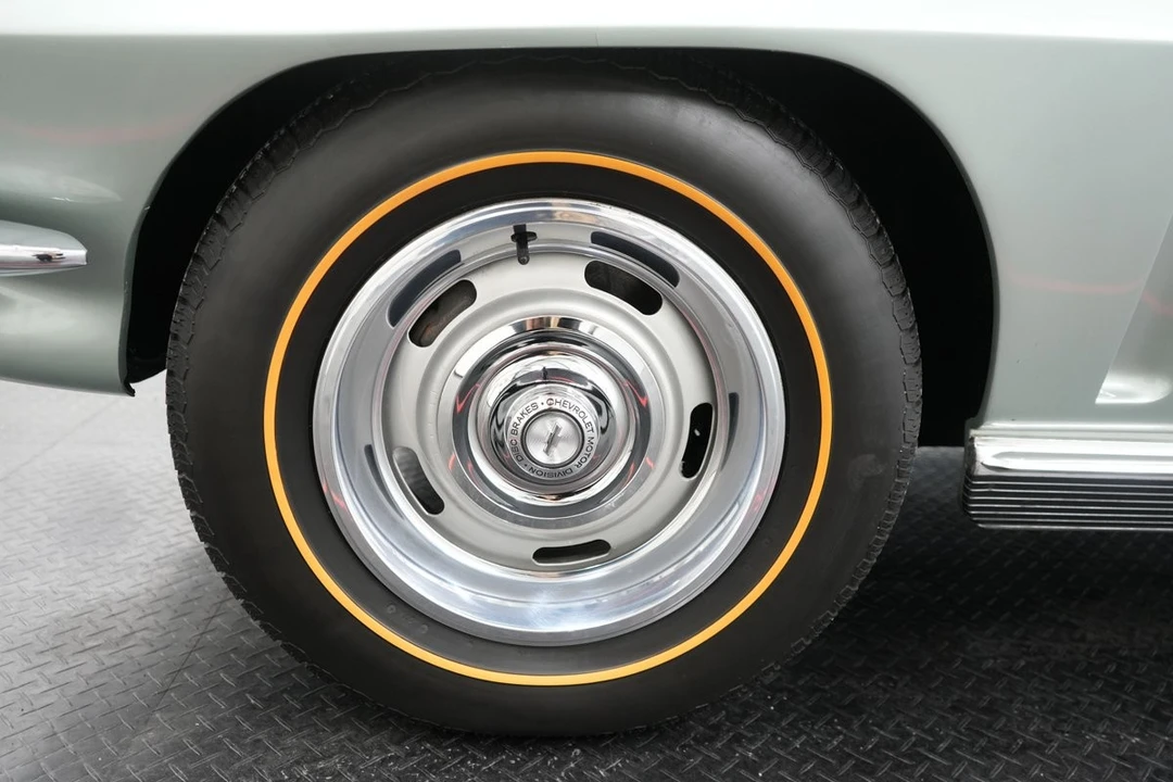 1966 Chevrolet Corvette C2 - Image 31 of 31
