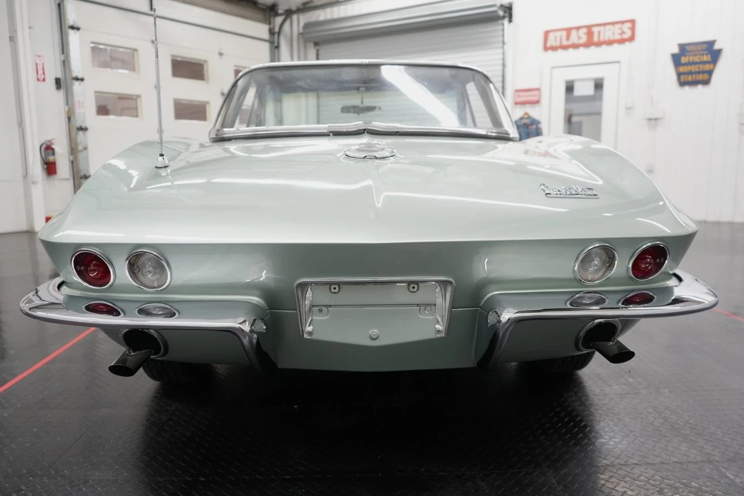 1966 Chevrolet Corvette C2 - Image 14 of 31