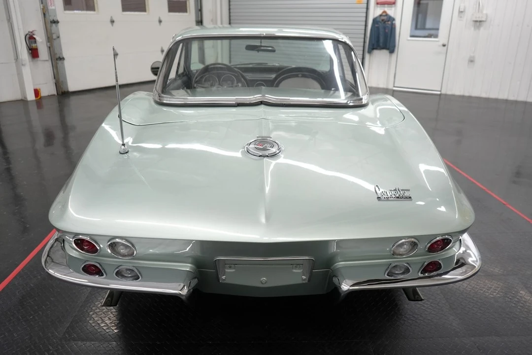 1966 Chevrolet Corvette C2 - Image 13 of 31